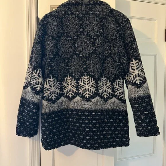 Supreme Snowflake Toggle Fleece Jacket